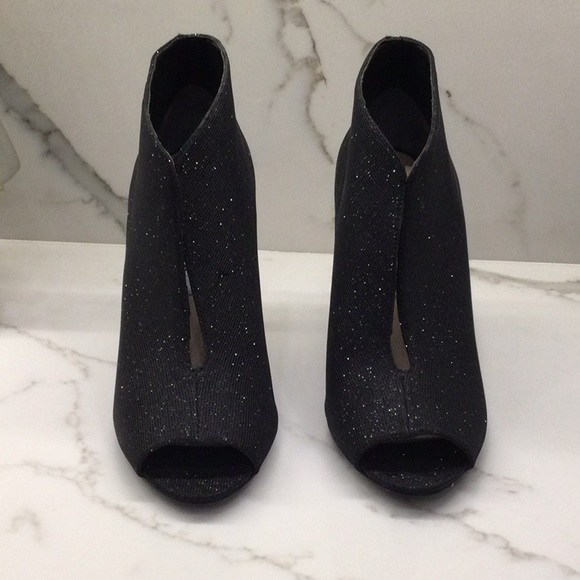 MIA Sparkle Ankle Bootie - Picture 1 of 7